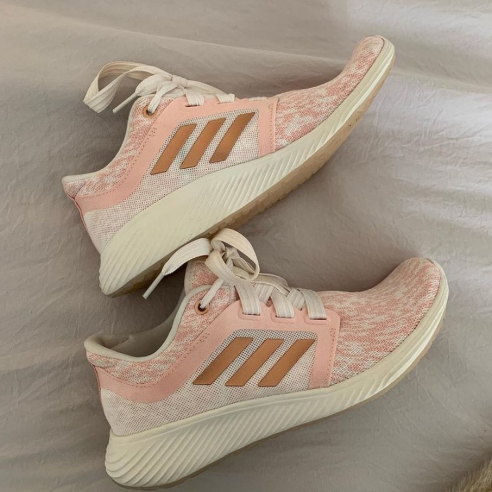 Adidas tennis shoes